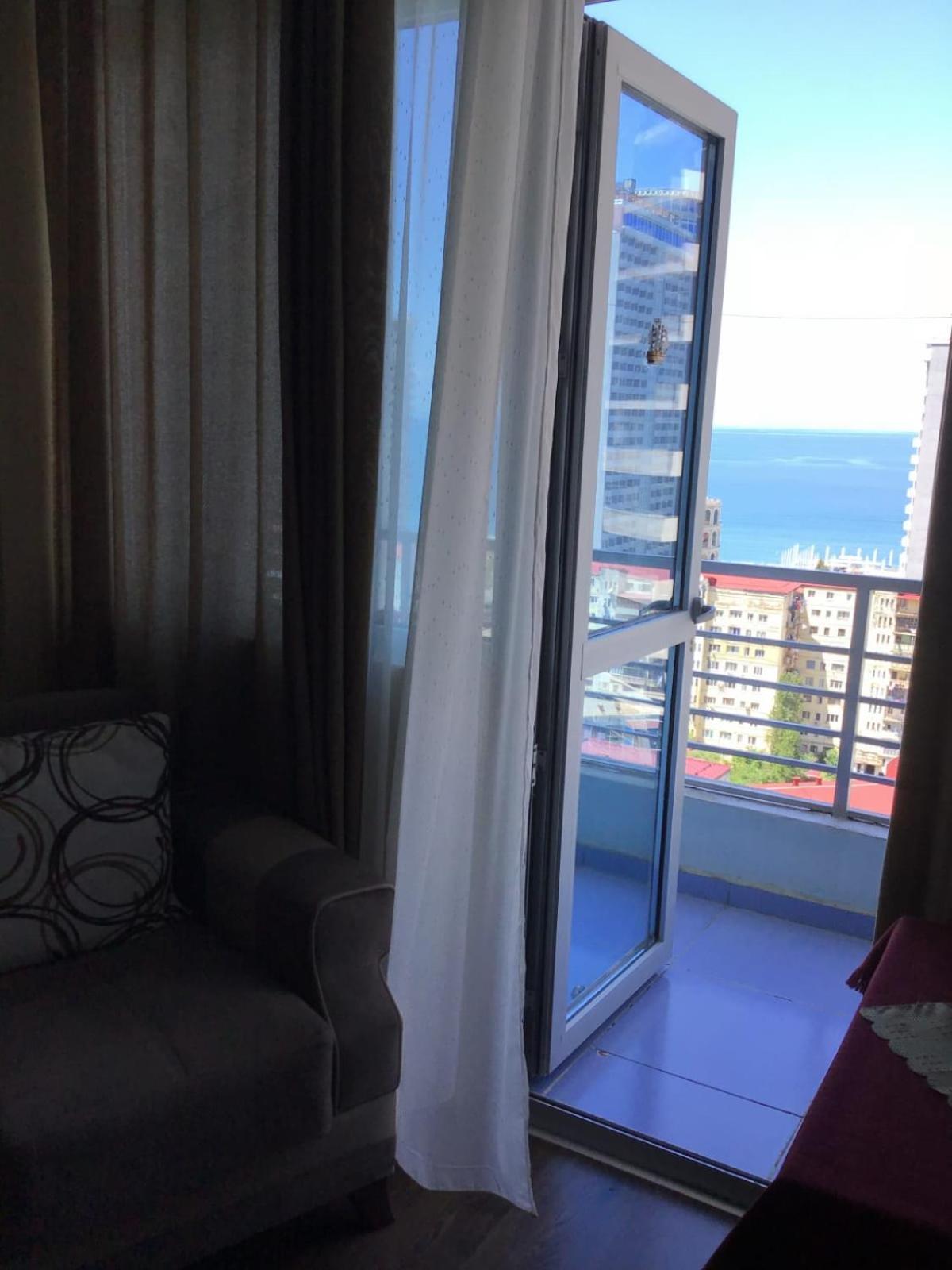 Yalcin Star Residence Apartment 300 Batumi Kültér fotó